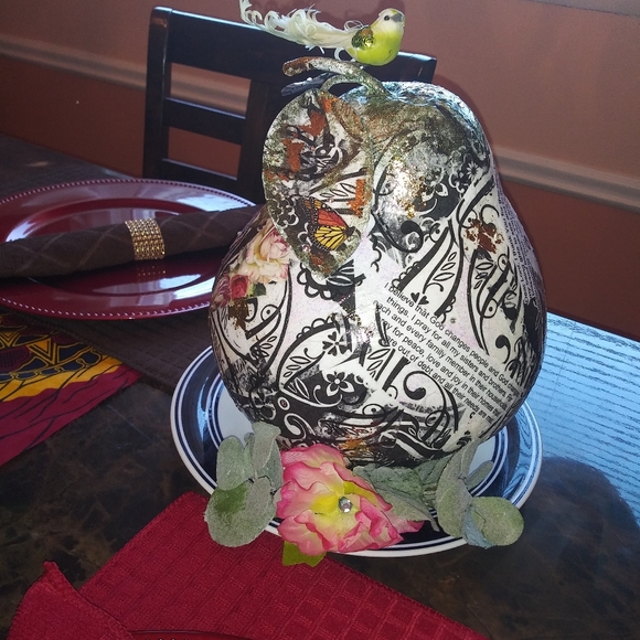 Meet your Posher, Wendie - Picture 10 of 10